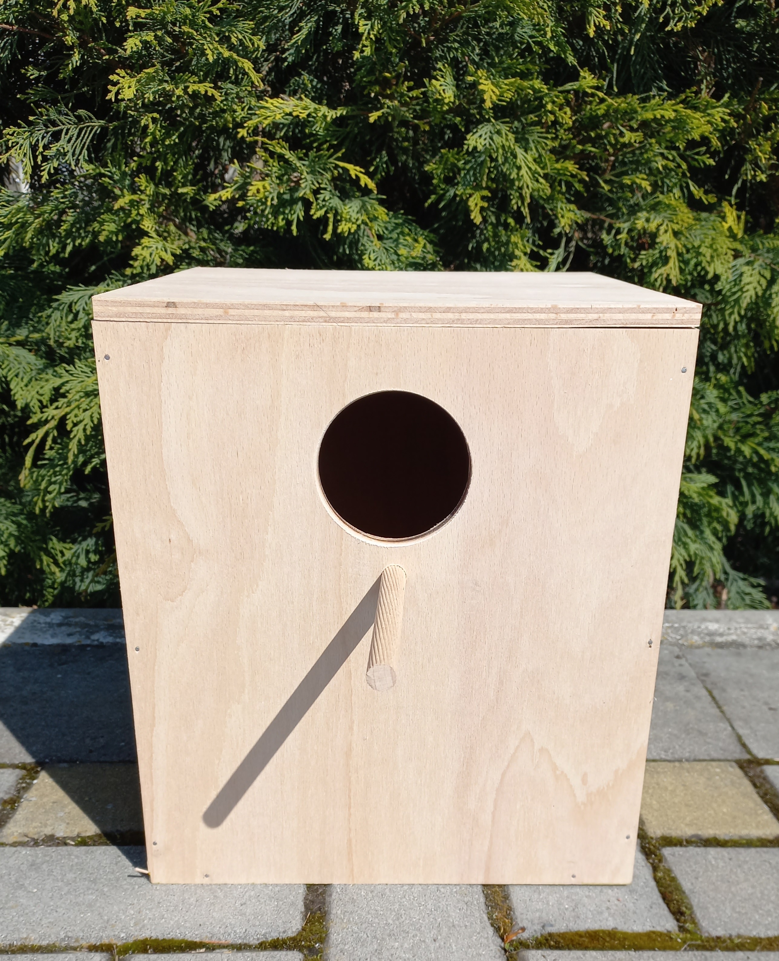 Budky pro Střední papoušky